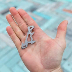 KeySmart AllTul Dino Keychain Multi-tool -Peuget Knives Shop KS824 SS DNO Lifestyle OpenHand