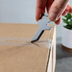 KeySmart AllTul Wolf Keychain Multi-tool -Peuget Knives Shop KS824 SS WLF lifestyle 1