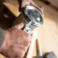 Leatherman FREE K2x Multipurpose Combo Blade Knife -Peuget Knives Shop LT832652 Leatherman Free K2x Pry Tool in Use