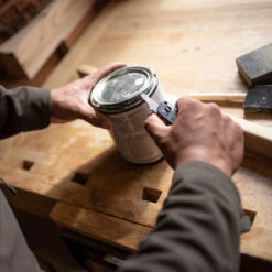 Leatherman FREE K2 Multipurpose Knife -Peuget Knives Shop LT832656 Leatherman Free K2 Pry Tool in Use