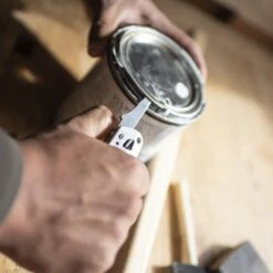 Leatherman FREE K4x Multipurpose Knife -Peuget Knives Shop LT832660 Leatherman Free K4x Pry Tool in Use