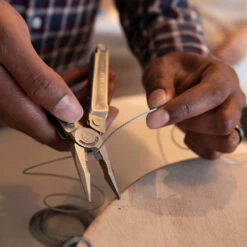 Leatherman Bond Multi-tool With Black Nylon Sheath -Peuget Knives Shop LT832934 Leatherman Bond Multi Tool Wire Cutters