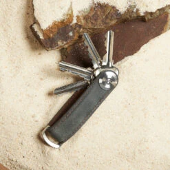 Star Wars Mandalorian Orbitkey Key Organizer -Peuget Knives Shop OrbitkeyMandalorianInDesertSand