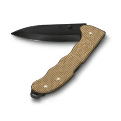 Victorinox Evoke BS Alox Lockblade Swiss Army Knife With Clip -Peuget Knives Shop SA09415DS249 Victorinox Evolve Gold Black
