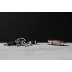 Orbitkey 2.0 Leather Keychain -Peuget Knives Shop okleather jumblevsorbitkey x1000 5449ab4b 7bc5 4c4f 9f02 54f1f1c60517