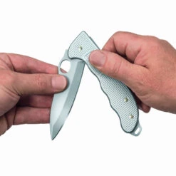 Victorinox Hunter Pro Alox Swiss Army Knife With Clip And Lanyard -Peuget Knives Shop sa9415m26 inuse x1000 1