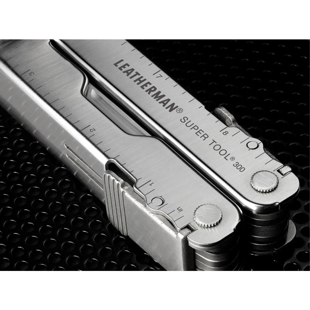 Leatherman Super Tool 300 Multi-Tool With Nylon Sheath 6 Leatherman Super Tool 300 Multi-Tool With Nylon Sheath - Image 6